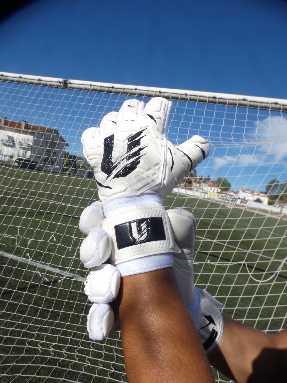 TIGER - WHITE & BLACK