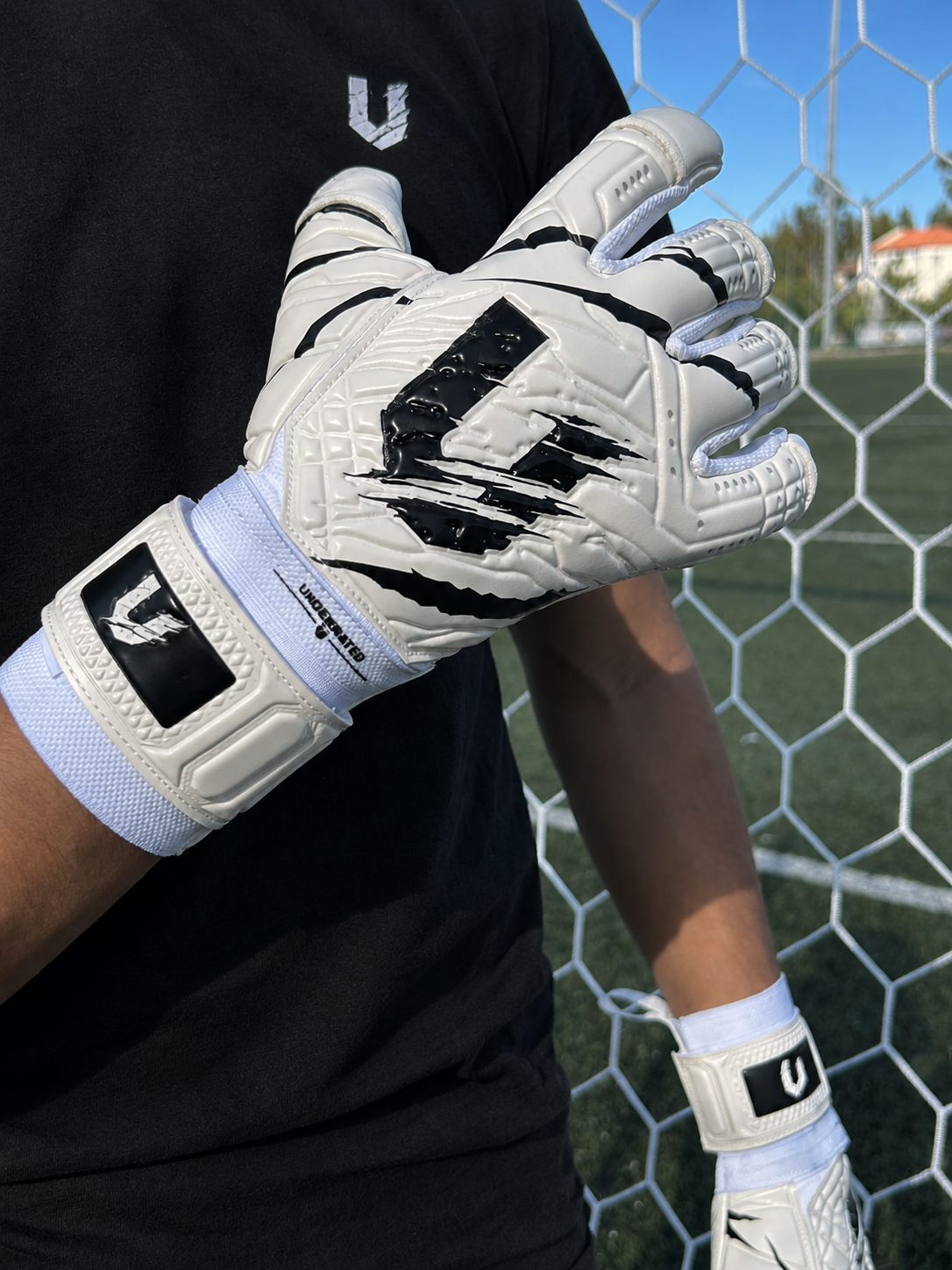 TIGER - WHITE & BLACK ELITE
